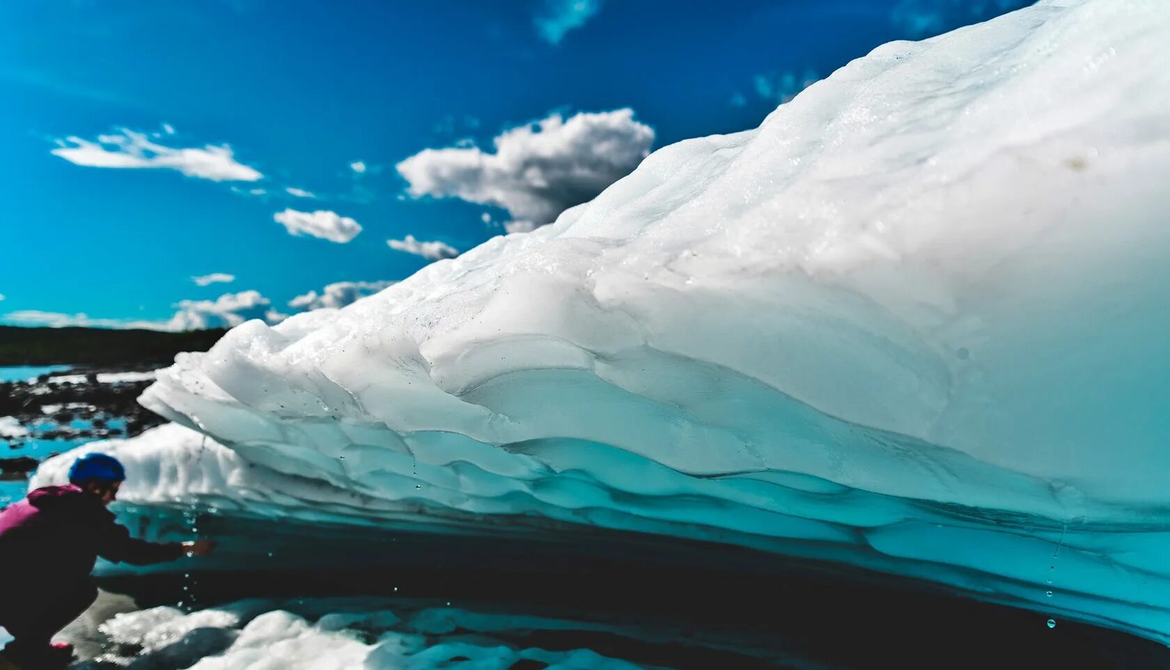В ледниках содержится вода