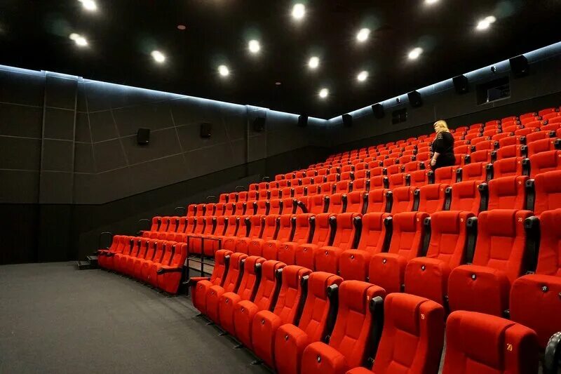 Mori Cinema Кунцево Плаза. Мори Синема Кунцево зал 4. VIP зал Мори Синема Красноярск. Мори Синема Кунцево вип зал. Тц июнь кинотеатр расписание сеансов на сегодня