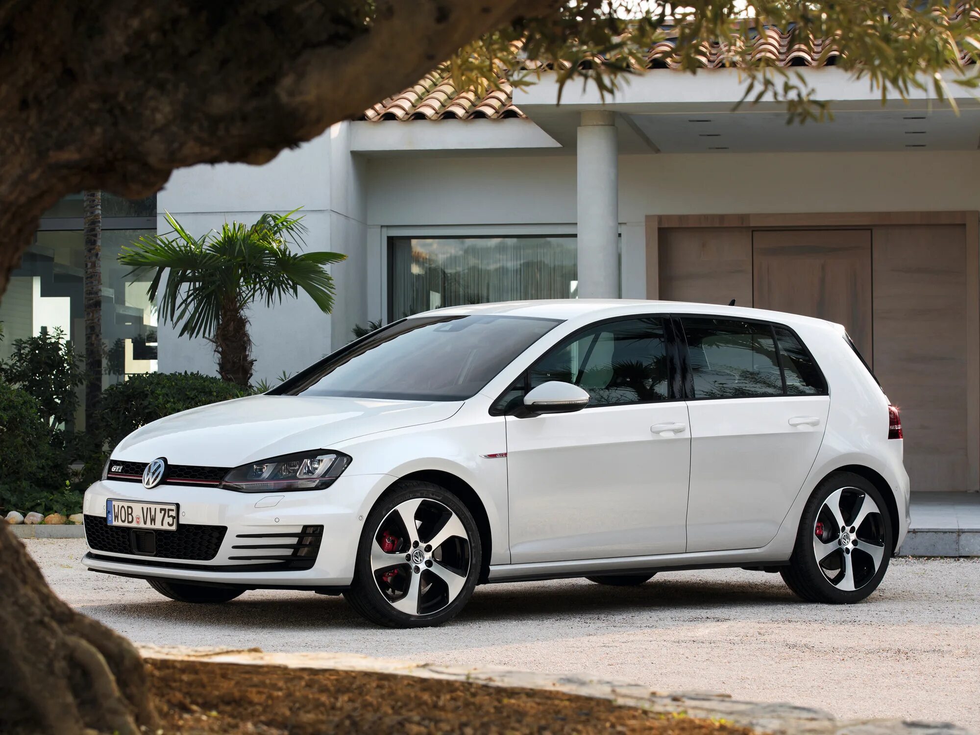 Volkswagen golf gti 2014. Vw golf 7 tsi. Volkswagen гольф 7. Vw golf 7. Vw golf 7.