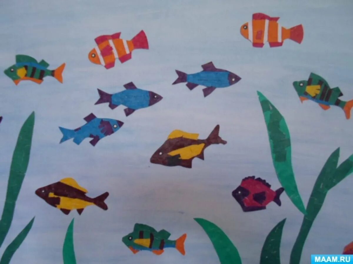«Рыбки в аквариуме» т.с. Комарова аппликация подготовительная группа. Рыбки в аквариуме рисование в средней группе. Аквариумные рыбки рисование в средней группе. Рисование рыбы в подготовительной группе. Рыбки играют рыбки сверкают