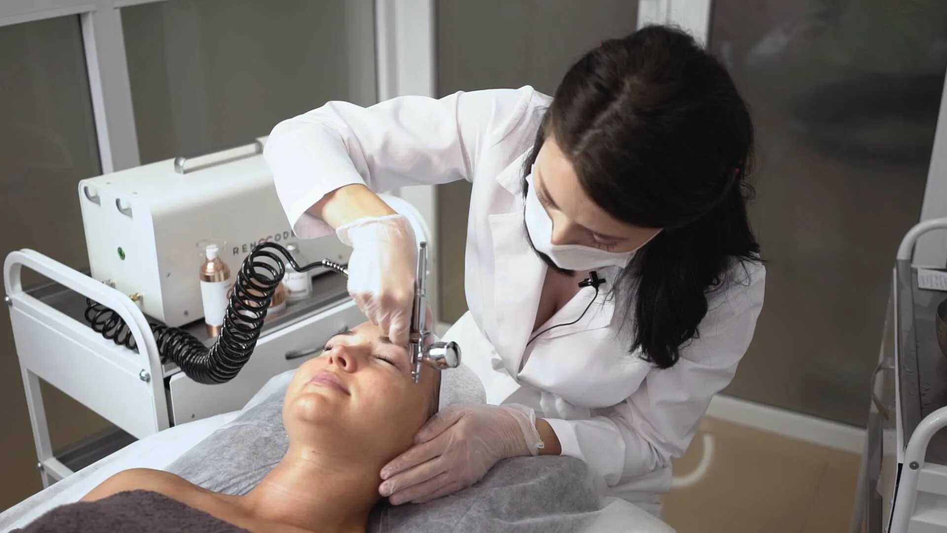 Барофорез. Skindex газожидкостный пилинг. Газожидкостный пилинг лица. Nanoasia барофорез. Барофорез.