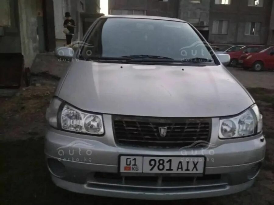 Продаж ниссан б у. Nissan Liberty 2000.