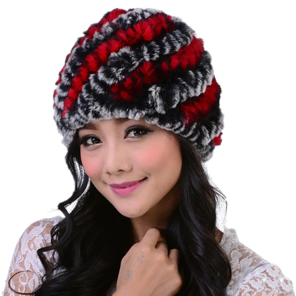 шапка с помпоном женская. современные вязаные шапки для женщин. модные шапки 2022. женские шапки пермь. фабрика шапок 20l002.