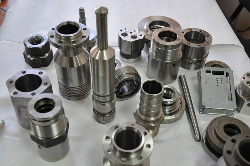 Токарные изделия из металла. Востребованные токарные изделия. Токарные работы частные заказы. Металлообработка чпу. Токарка чпу.