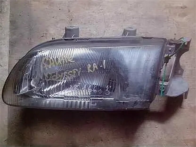 Фара honda odyssey. Honda odyssey 1997 задняя левая фара. Фары хонда одиссей rb2. Хонда одиссей ra6 фары. Фары на хонда шаттл 1999.