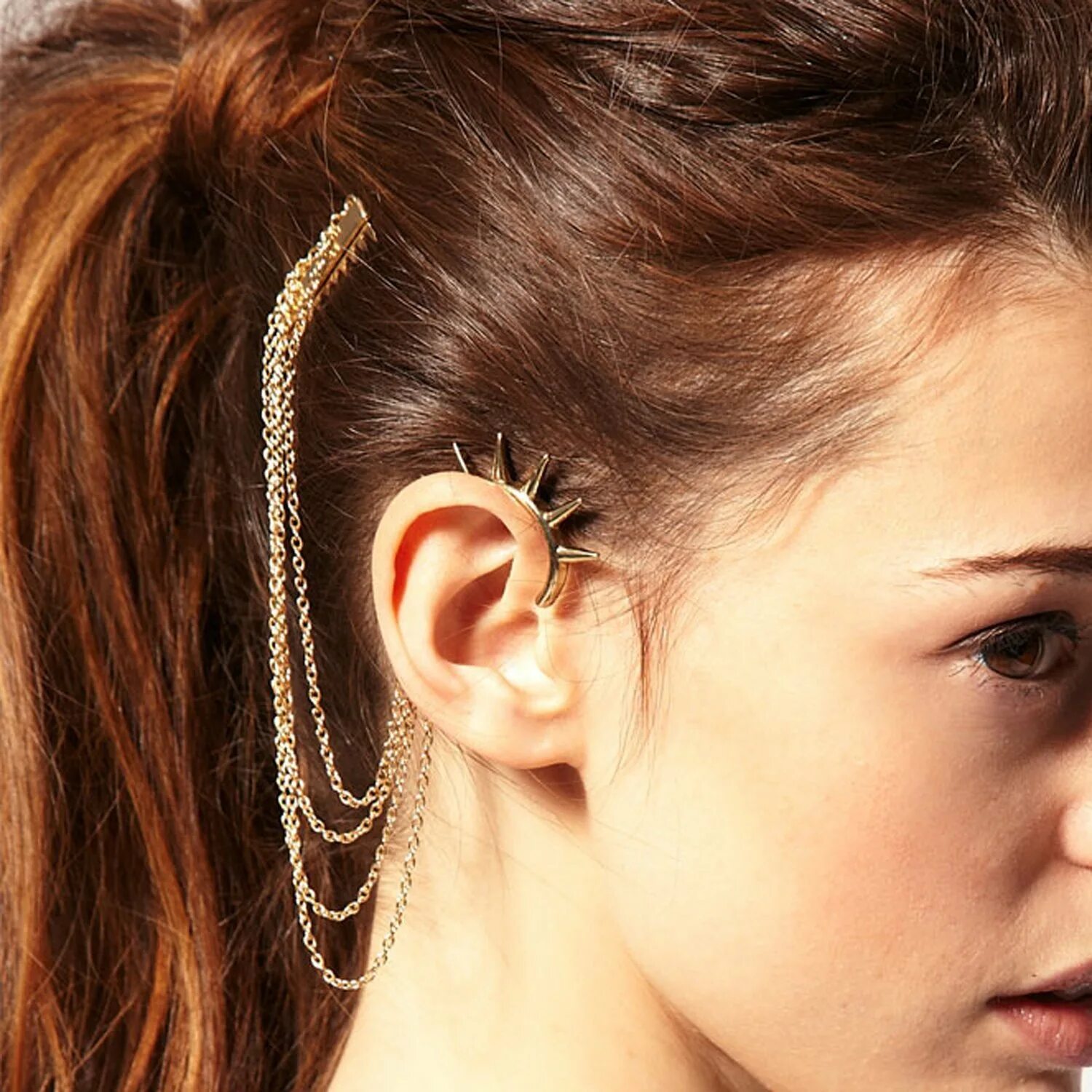 Женское ухо в профиль. Каффы. Buy ears. Buy ears. Клипса кафф на хеликс.