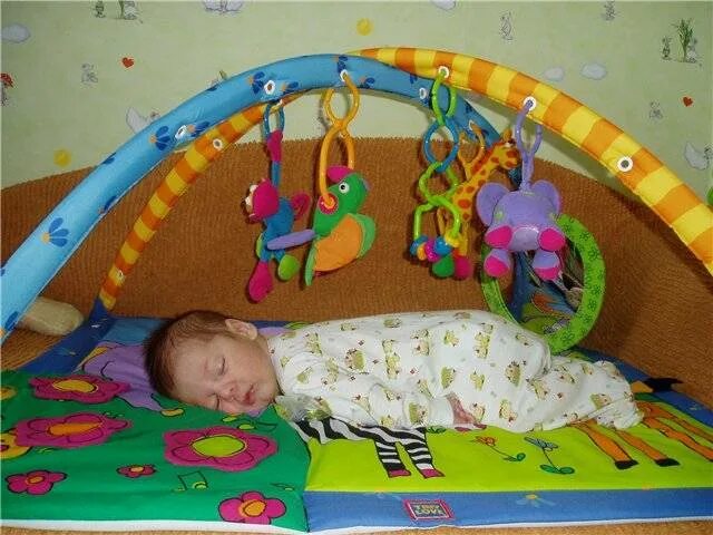 Переделки из детской кровати. Можно использовать детский. Домашние дела для детей. Детский ходунок. Можно использовать детский.