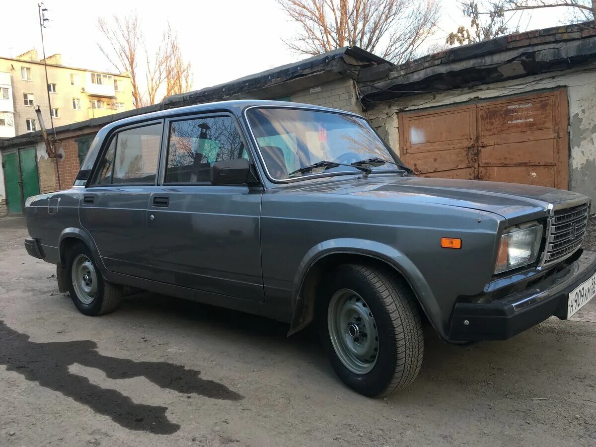 Инжекторная ваз 2107. Лада 2107 инжектор. 2107 2010 год инжектор. Ваз 2107 серебристая. 2107 2010 год инжектор.