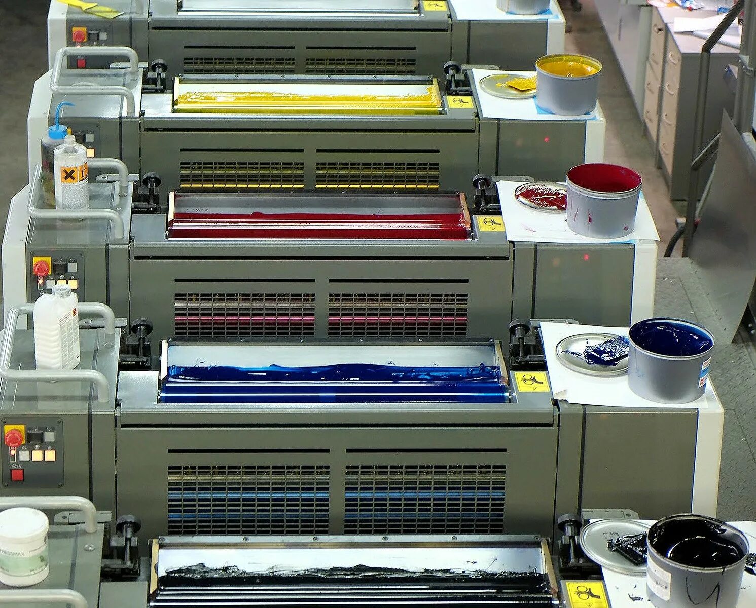 Полиграфическое производство. Предприятие полиграфии. Типография. Полиграфическая промышленность. Техник технолог полиграфического производства.