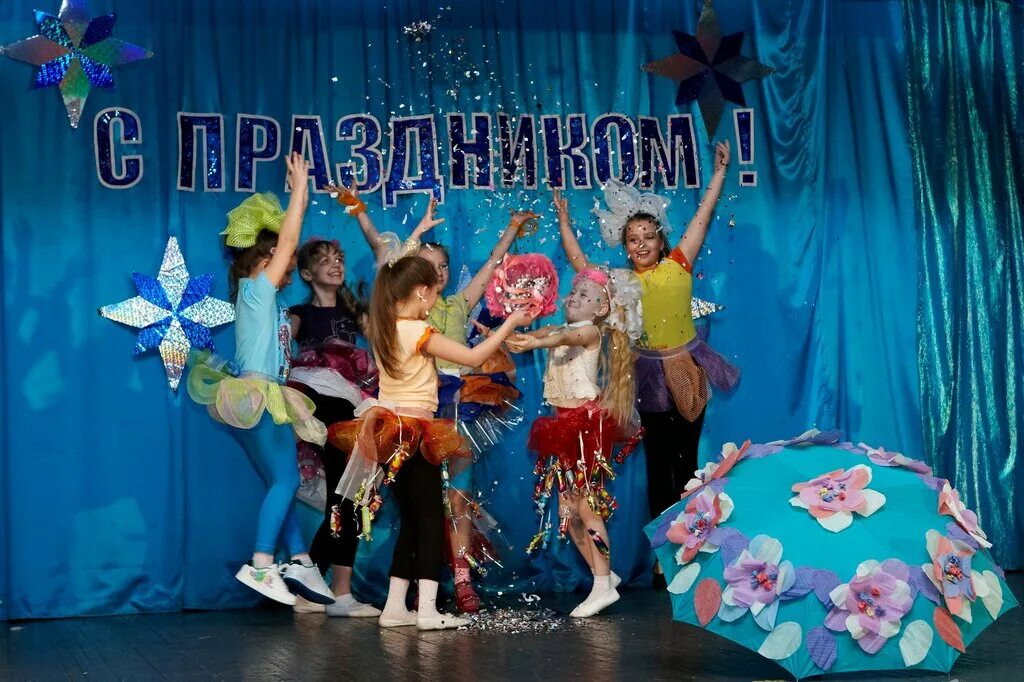 дворец творчества танцы спортивно. название фестиваля детского творчества. дворец искусств кемерово. дом детского творчества ленинского. творческое объединения "палитра".