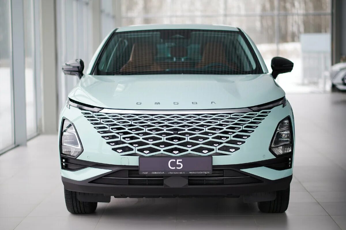 Omoda с5. Автомобиль Omoda c5. Омода с5 зеленая. Omoda c5 зеленый.