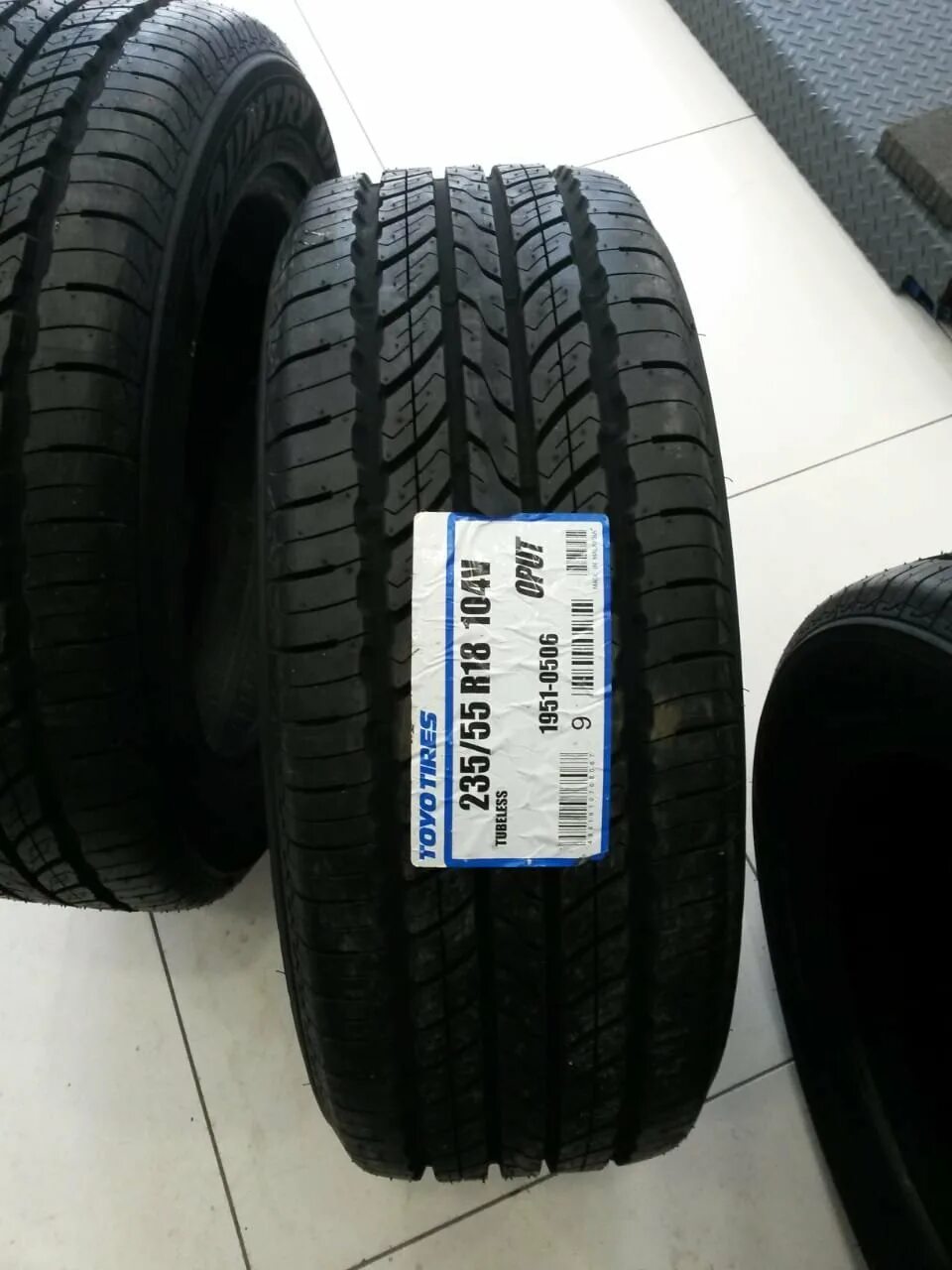 Open country отзывы. Шины Toyo open Country u/t. Toyo open Country u/t 225/60 r18. Toyo open Country u/t 235/60 r18. Toyo open Country u/t r18.