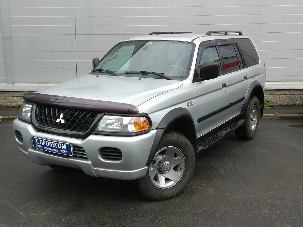 Mitsubishi montero 2001. Montero Sport 2001. Митсубиши Монтеро спорт 2001. Митсубиси Монтеро 2001 года.