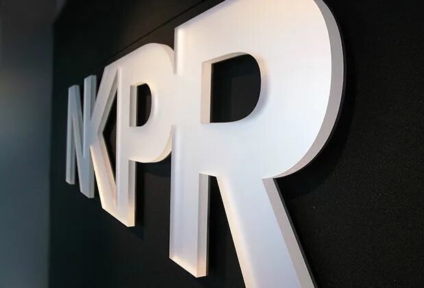 Цифра три. Цифры на этажах. Номера на двери кабинетов. Нумерация на двери. Цифра 3 офис.