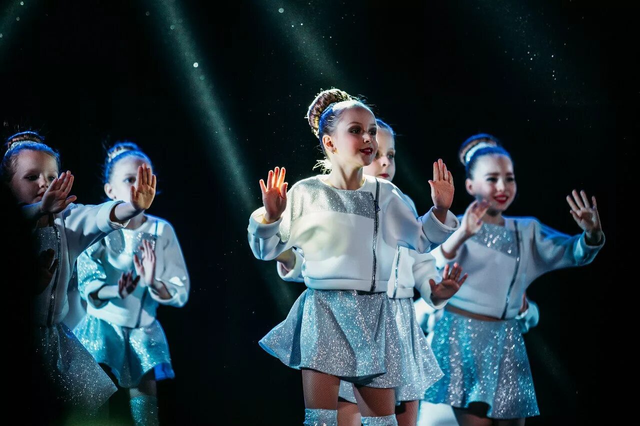 танцевальная студия тодес спб. костюмы тодес дети хип хоп. танцевальная студия todes танцы. тодес костюмы для детей. группа тодес дети.