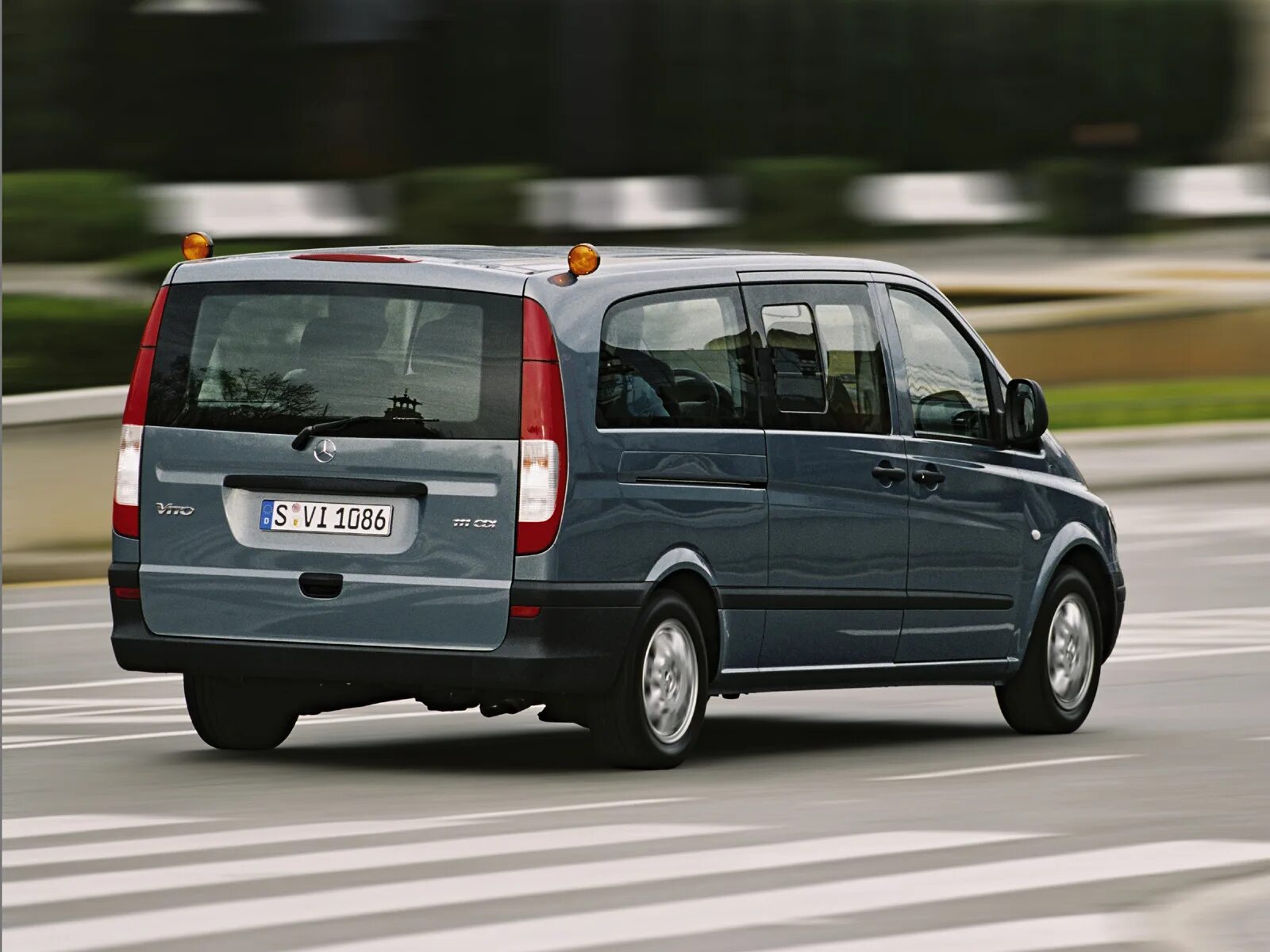 Vito 2. Mercedes-Benz Vito 2003. Mercedes-Benz Vito w639. Мерседес Бенц Вито 2003. Mercedes Vito w639 2003.