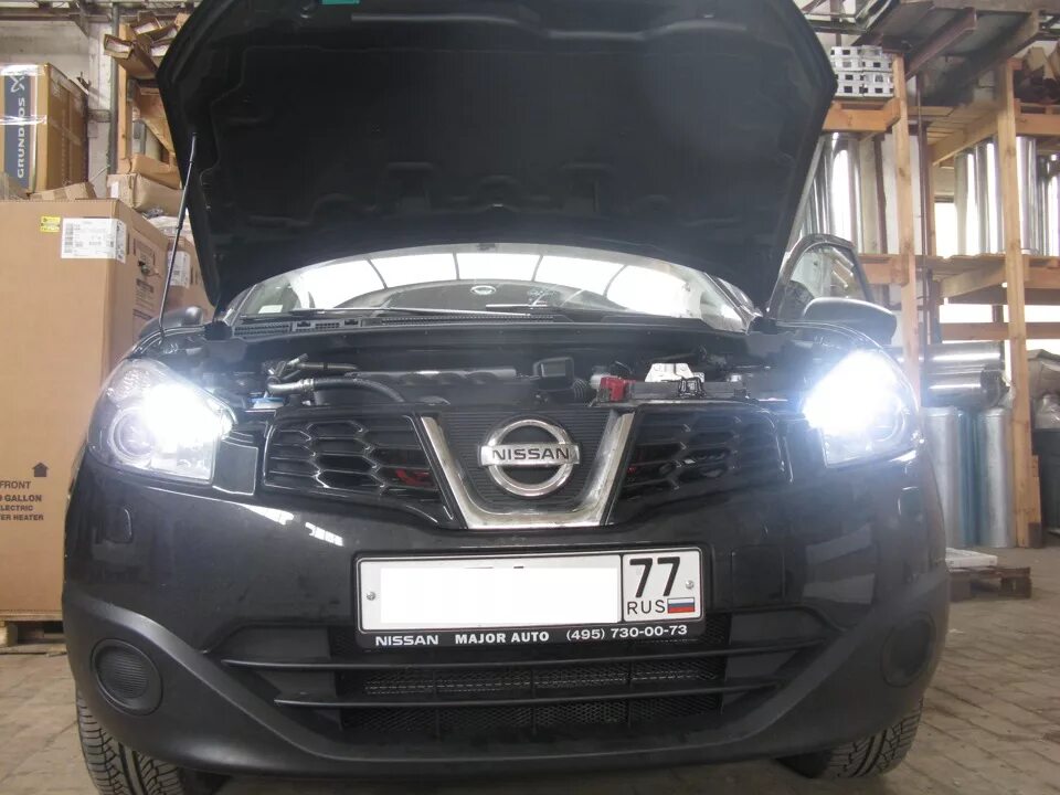 Ближний свет фар кашкай. Лампы Габаритные фар Nissan Qashqai. Qashqai j10 Габаритные лампы. Nissan Qashqai j10 лампы. Nissan Qashqai j10 Габаритные огни.