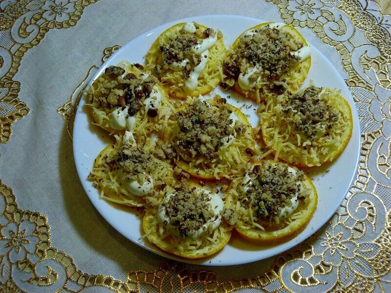 Рецепт просто потрясающе. Пирог с абрикосами простой и вкусный. Медовая выпечка в мультиварке. Закуска к коньяку. Рецепт просто потрясающе.