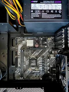 Плата под i3 12100f