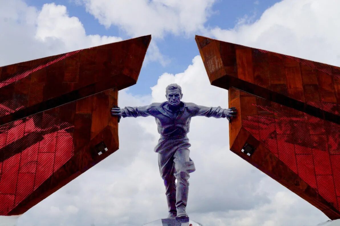 Поныри мемориальный комплекс 2023. Мемориальный комплекс курская дуга курск. Мемориал курская дуга в курске. Поныри курск мемориальный комплекс. Поныри мемориальный комплекс 2023.