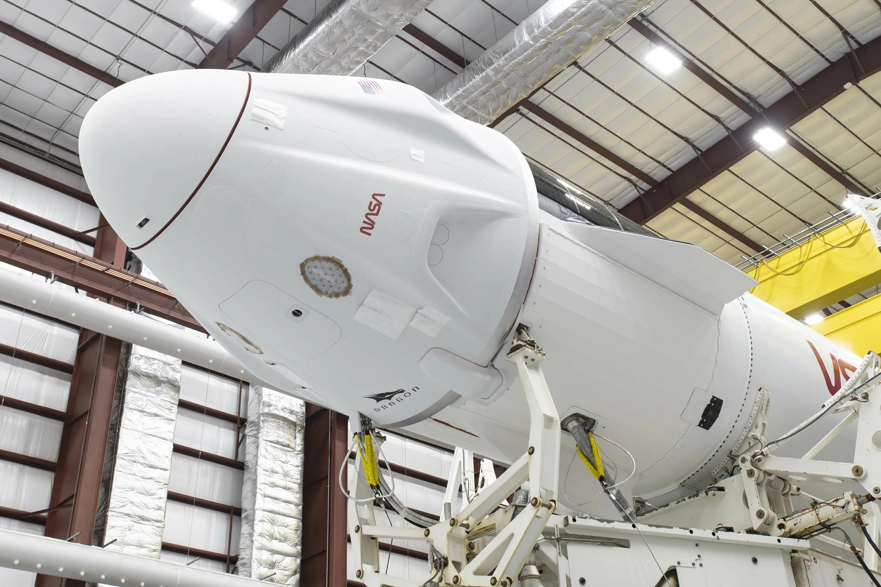 Фалькон 9. Илон маск falcon 9. Crew dragon 9. Crew dragon 9. Falcon 9 crew dragon.