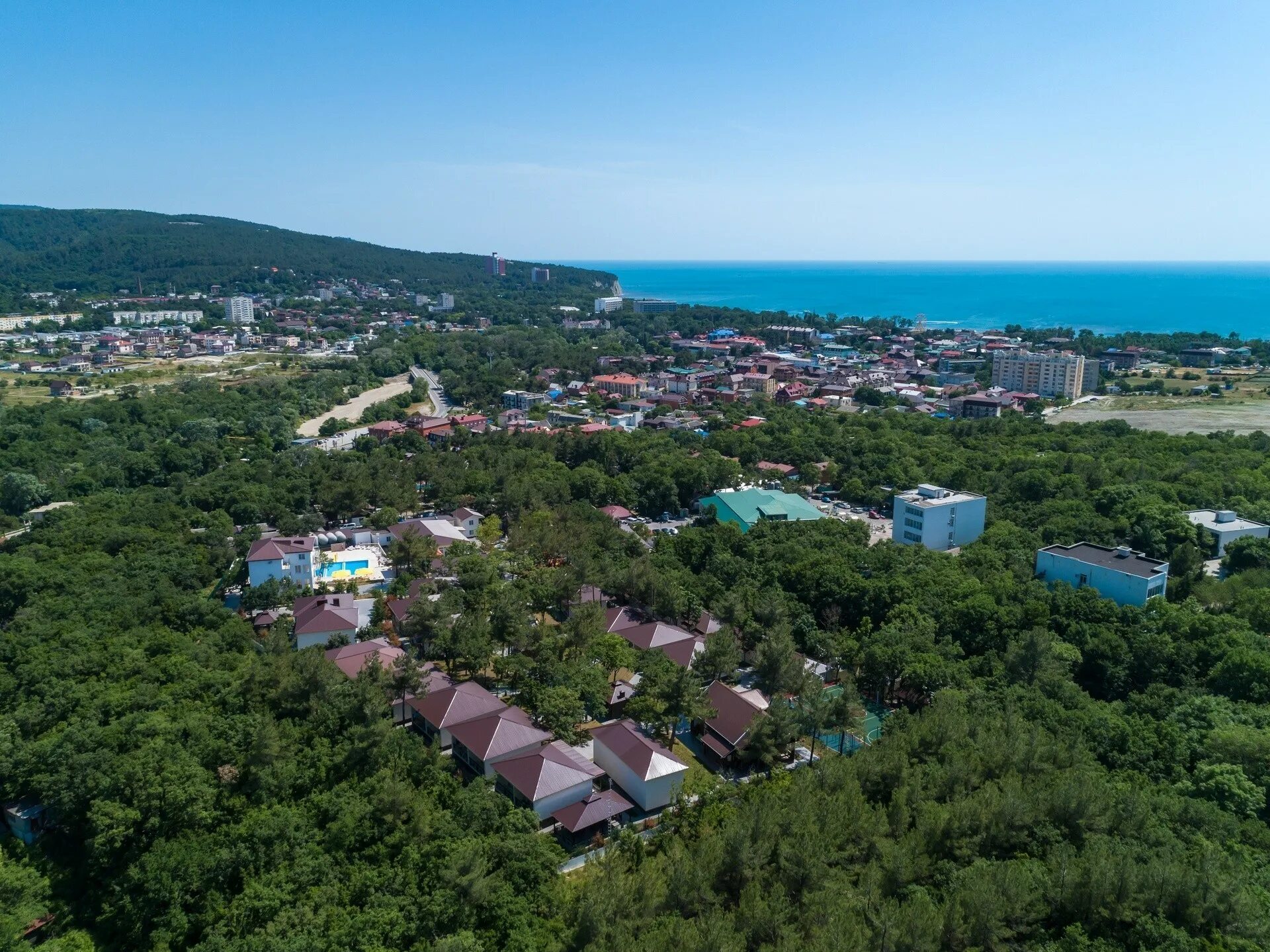 Дивноморское village. Талка Виладж Дивноморское. Красная Талка Дивноморское. Талка Виллидж Дивноморское.