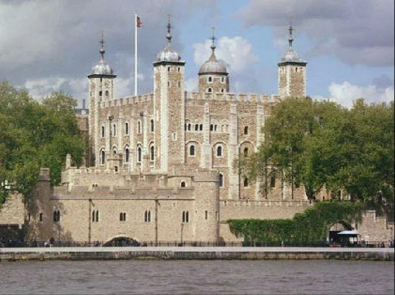The tower of london is a. Тауэр в лондоне фото. william the conqueror tower of london. the tower of london вся интересная информация. тест о тауэре.