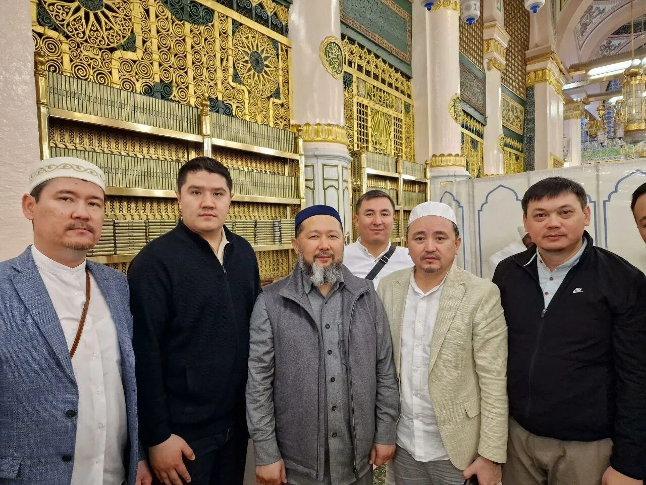 Какие мусульмане в казахстане. Мечеть. Мусульманский храм. Фото мусульман.