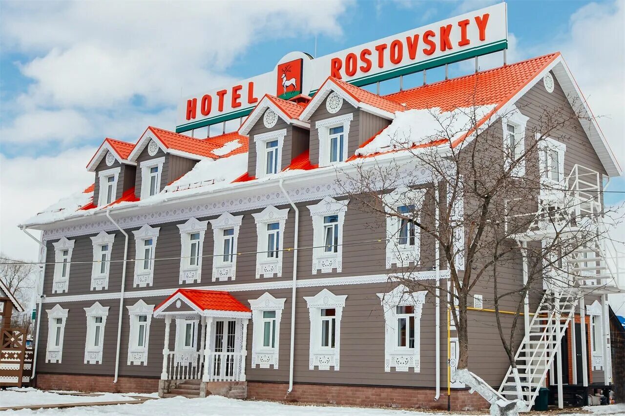 Город ростов великий отели. Боярский двор ростов великий. Г. Отель-ресторан селивановъ ростов великий. Ресторан лион ростов великий.