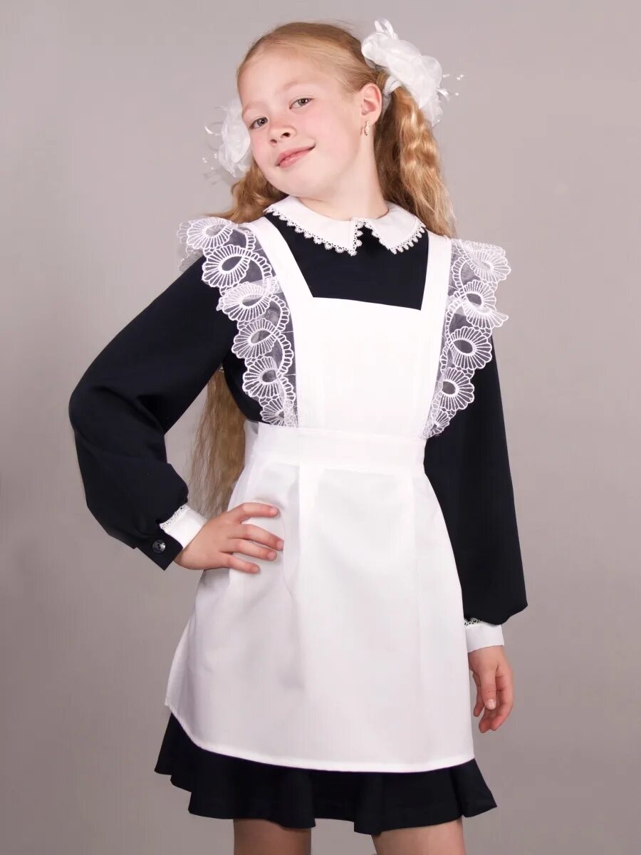 Аспект школьная форма. Аспект школьная форма. Классический школьный фартук. Фартук аспект сити школьный. Школьная форма черно белая.
