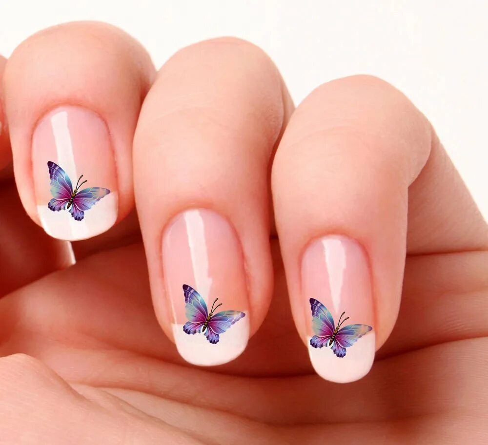 Френч с бабочками. Ногти с бабочками. Красивые ногти с бабочками. Французский маникюр с бабочками. Весенний маникюр с бабочками.