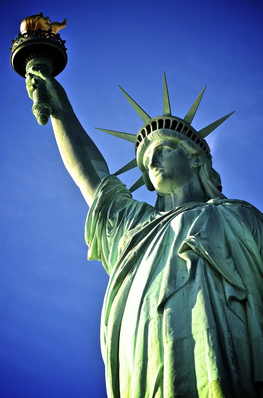 Статуя свободы изначально. Статуя liberty. статуя свободы 1999. сан франциско статуя свободы. статуя свободы анфас.