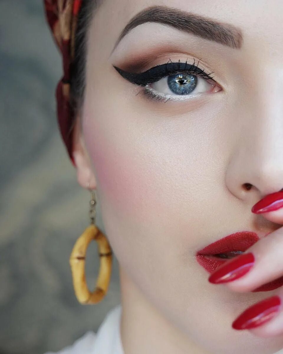 Verusha make up style