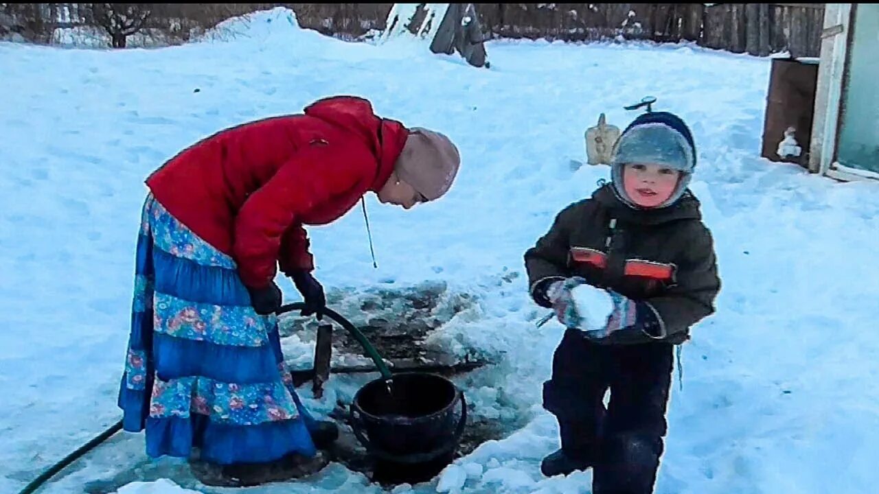 Из города в деревню маша