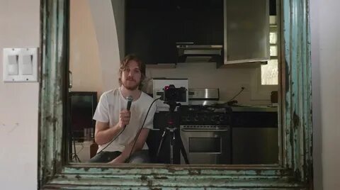 Bo inside