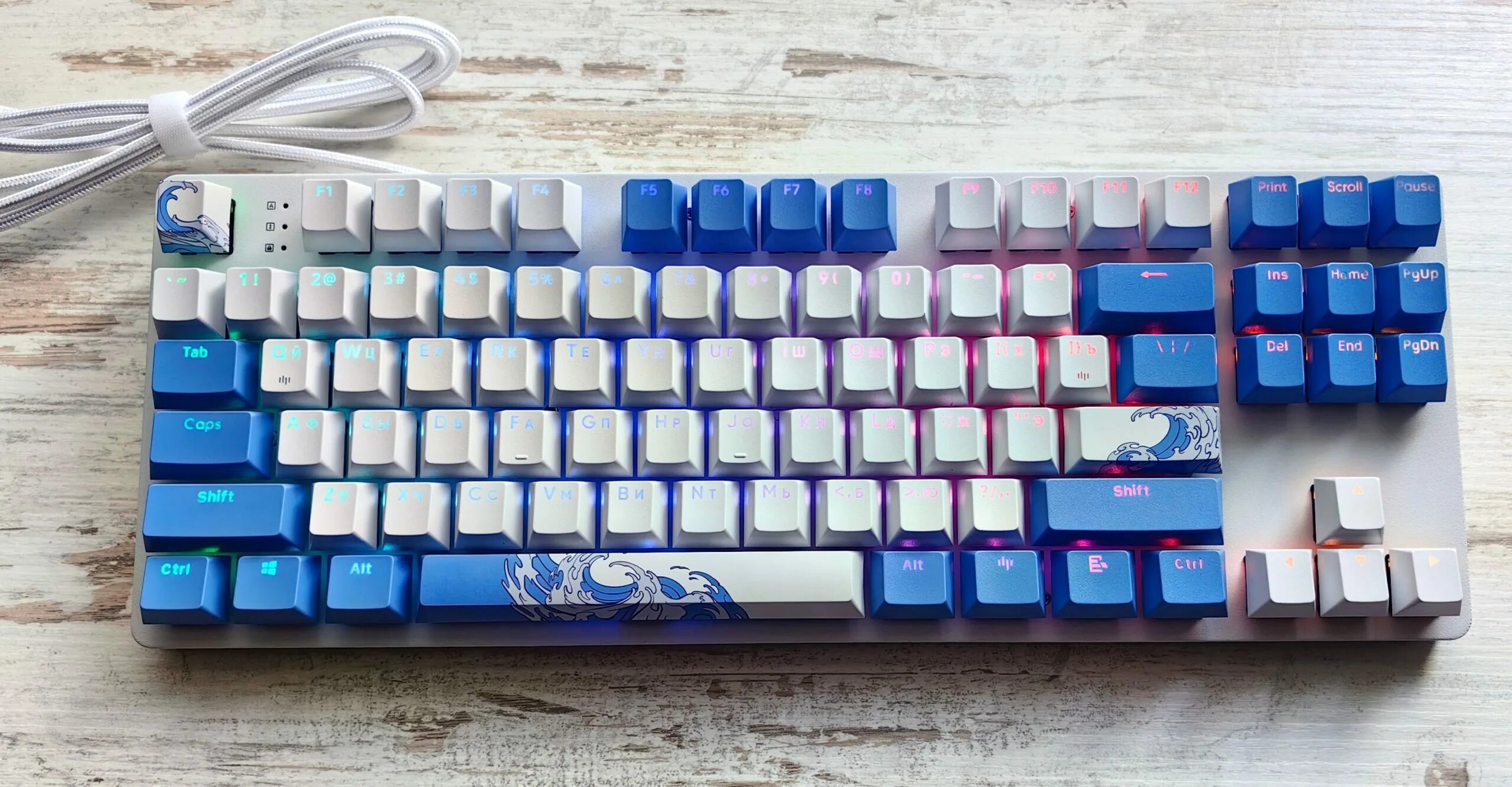 Игровая клавиатура keyrox tkl hanami rsq 20038. Клавиатура red square keyrox tkl. red square keyrox tkl aquarius. red square keyrox tkl g3ms purple кейкапы. клавиатура red square 100.