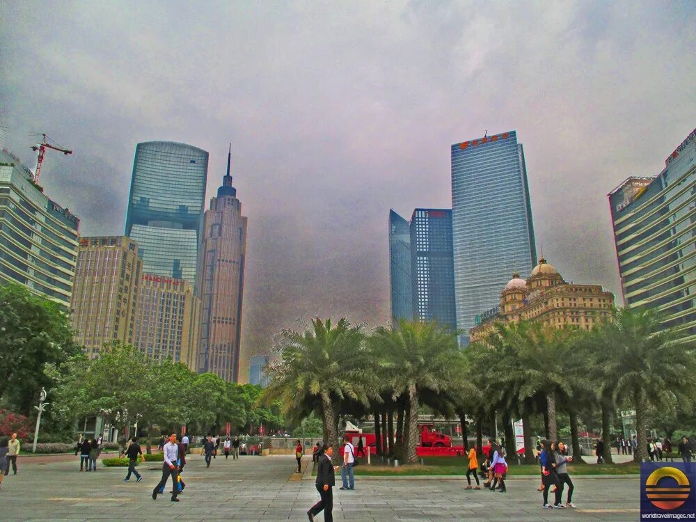 Камень тяньхэ. Tianhe district guangzhou. Здание пончик в гуанчжоу. Ritan hotel 5 пекин. Park tianhe.