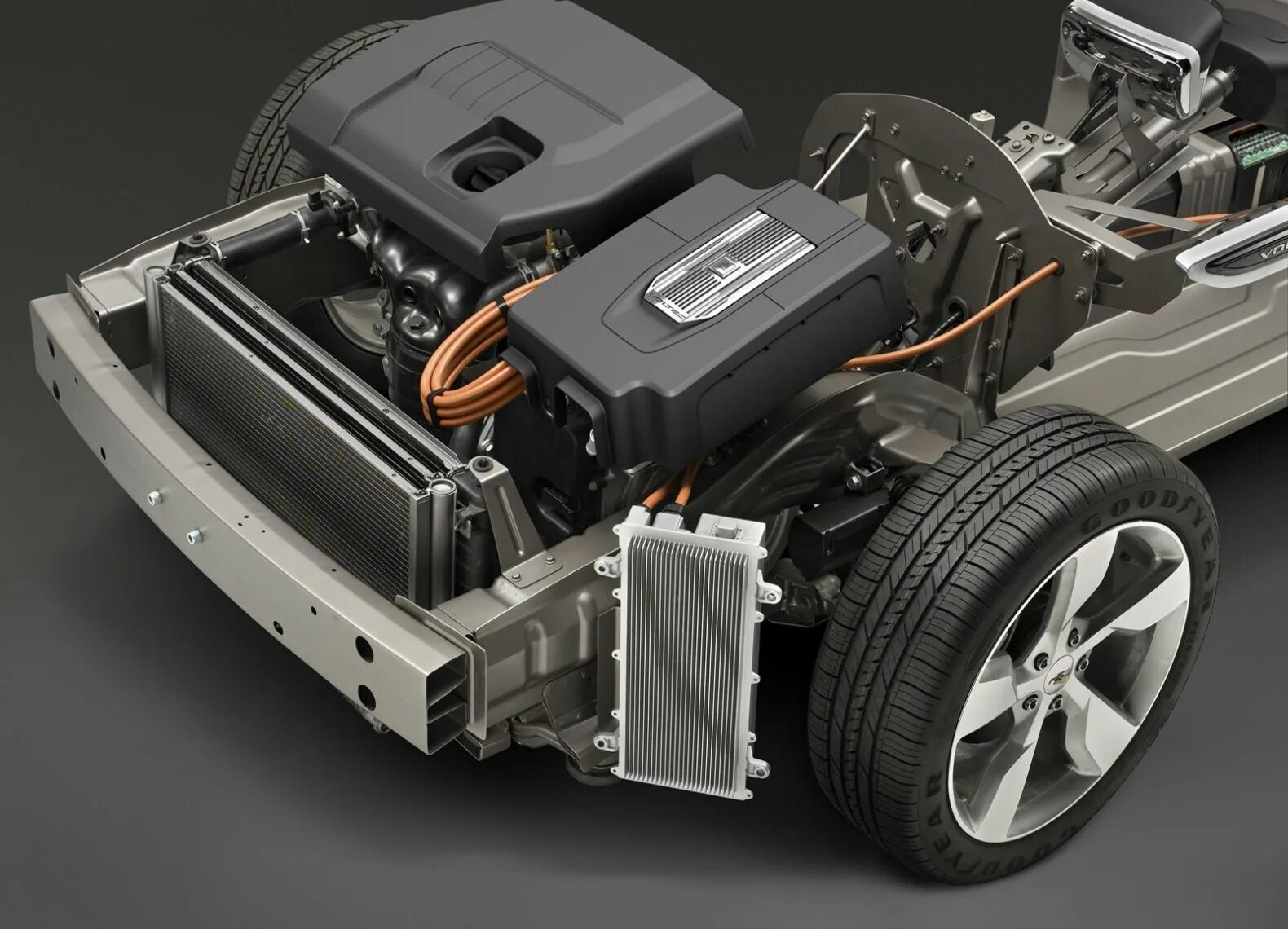 Какой двигатель установлен на современных автомобилях. Chevrolet volt трансмиссия. chevrolet volt 2011 двигатель. chevrolet volt 1.4 thermostat. chevrolet volt hybrid двигатель.