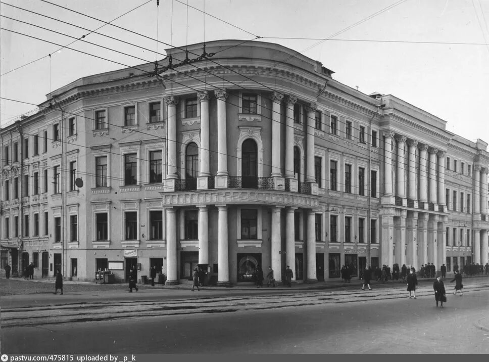 Петербург 1921 год. Дом искусств Петербург 1921. Петроградский дом искусств 1919-1923. Дом искусств на Невском проспекте 1920.