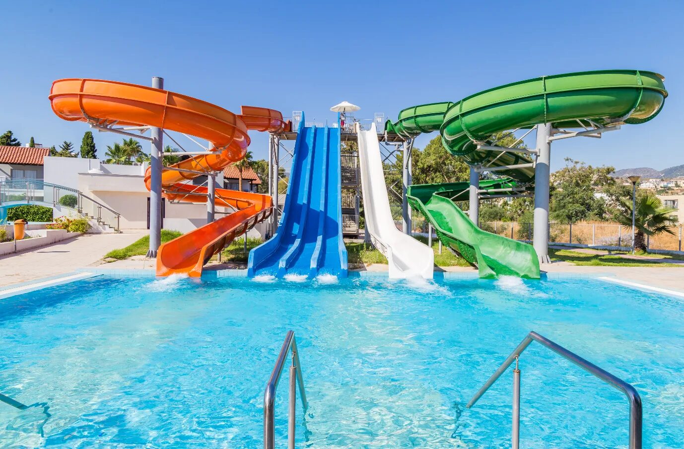 Аквапарк Пафос Кипр. Aqua Sol Holiday Village Water Park. Кипр Холидей Виладж Пафос. Парк Афродиты Кипр. Aqua village