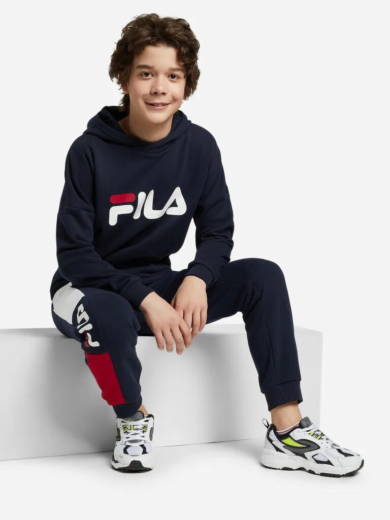 Футболка фила мужская. Никнейм фила. Fila 4947864574. Кофта fila italia. Год фила.