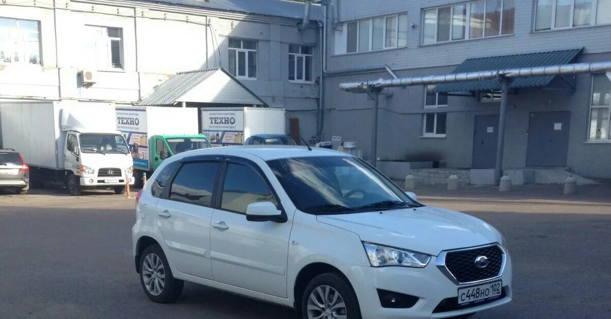 сменил резину, убрал лишнее с крыши Datsun mi-Do, 1,6 л, 2015 года наблюдение