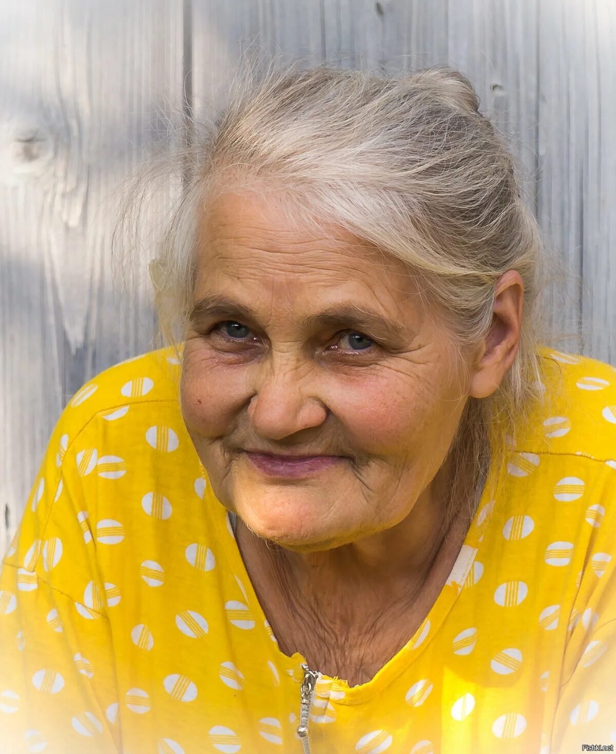 Советские люди 1970. Седой человек. 70е годы мода англия. Покажи лет 60 70. Лори митчелл седина.