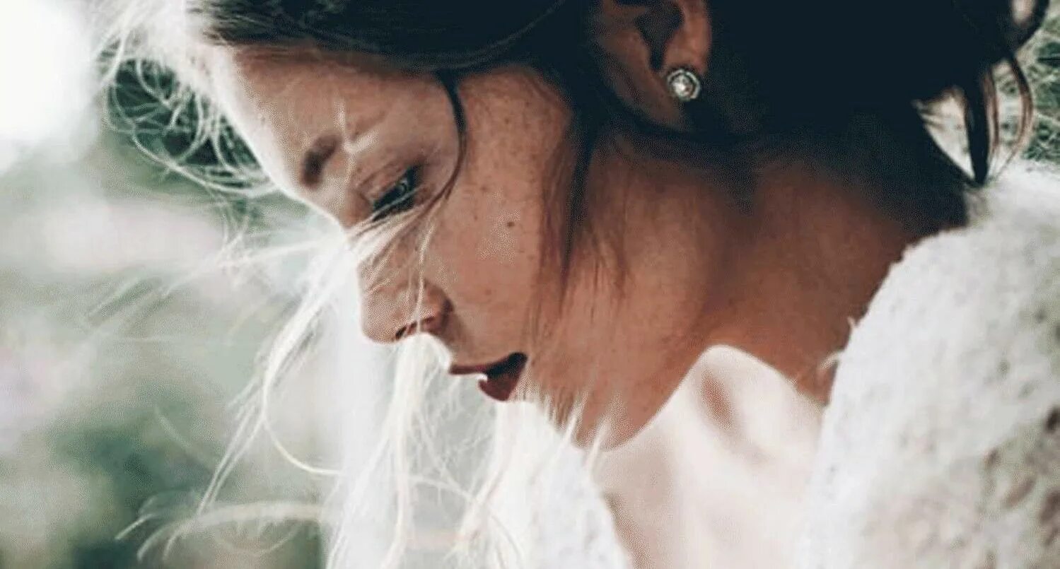 Стихи о женщине. Книги о женской судьбе. Женщина и ее судьба. Влюбленные расстаются. Женщина и ее судьба.