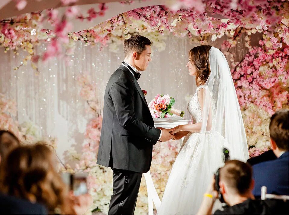 Организация свадьбы агентство москва we wed. Организация свадьбы агентство москва we wed. Свадьба для двоих. Ивент агентство свадьба. Самир свадебное агентство.