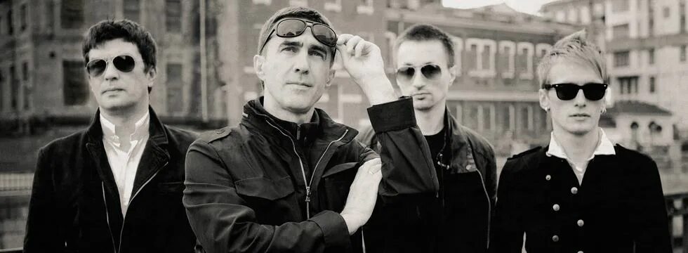 Ю питер девушка по городу. Вячеслав бутусов и ю-питер девушка по городу. Бутусов 2023. Вячеслав бутусов 2023. Вячеслав бутусов и ю-питер девушка по городу.