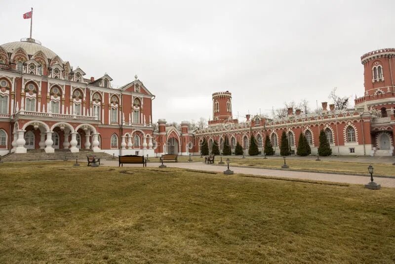 Новый дворец в москве. Дворец муртузы мухтарова. Новый дворец в москве. Новый дворец в москве. Дворец муртузы мухтарова.