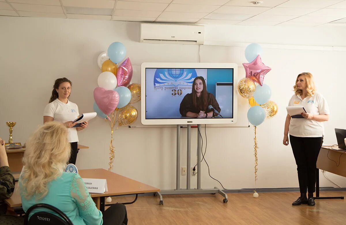 школьное образование. школьники патриоты. воронежский университет день открытых дверей 2022. школа программирования. молодежный центр.