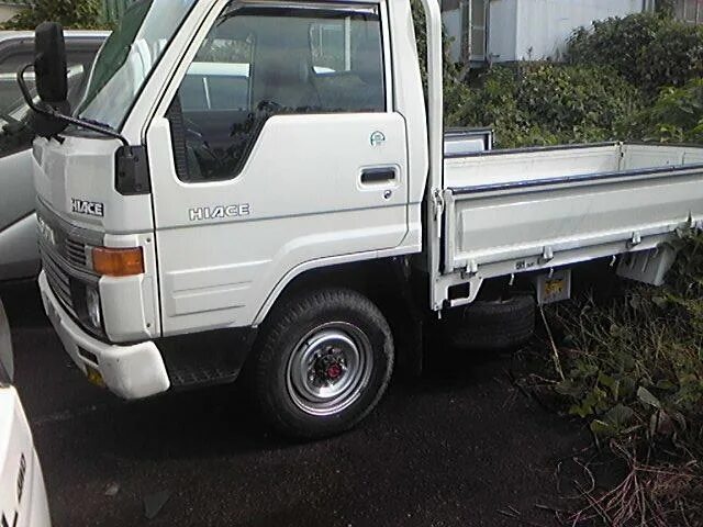 Toyota TOYOACE 4wd Double Cab. Toyota Hiace Truck 4wd. Шасси Toyota TOYOACE 1990. Toyota Hiace бортовой грузовик.