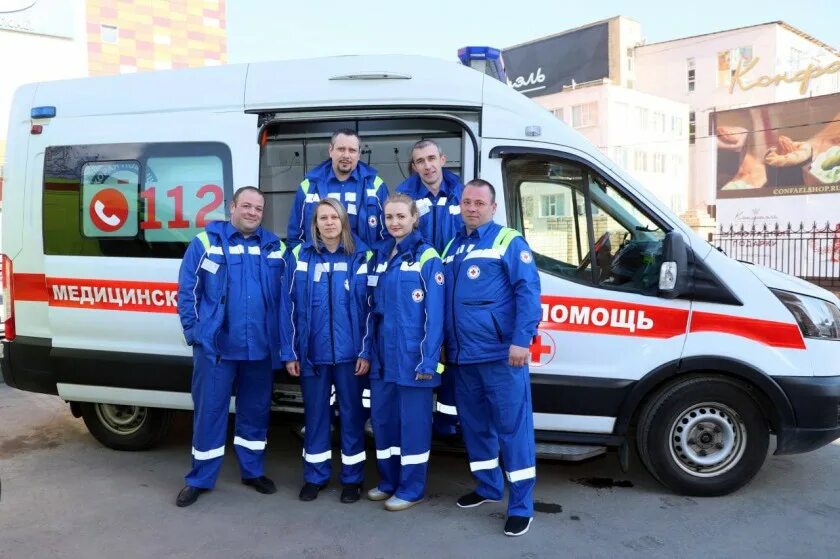 Красногорск подстанция скорой помощи. Работники скорой. Красногорская станция скорой медицинской помощи. Станция скорой помощи красногорск. Скорая медицинская помощь красногорск.